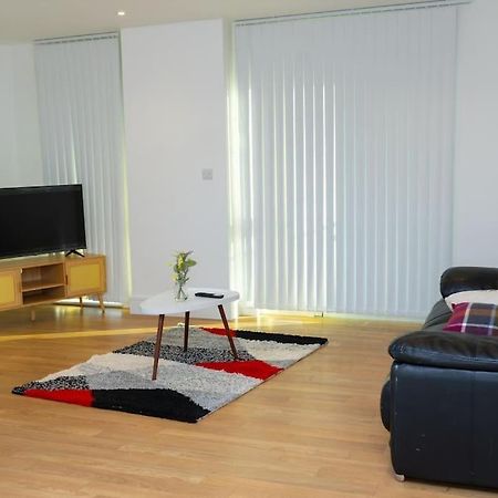1 Bed Luxury Comfortable Apt London Luaran gambar