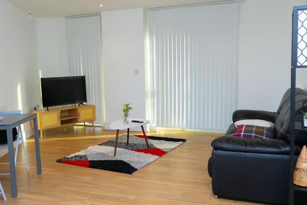 1 Bed Luxury Comfortable Apt London Luaran gambar