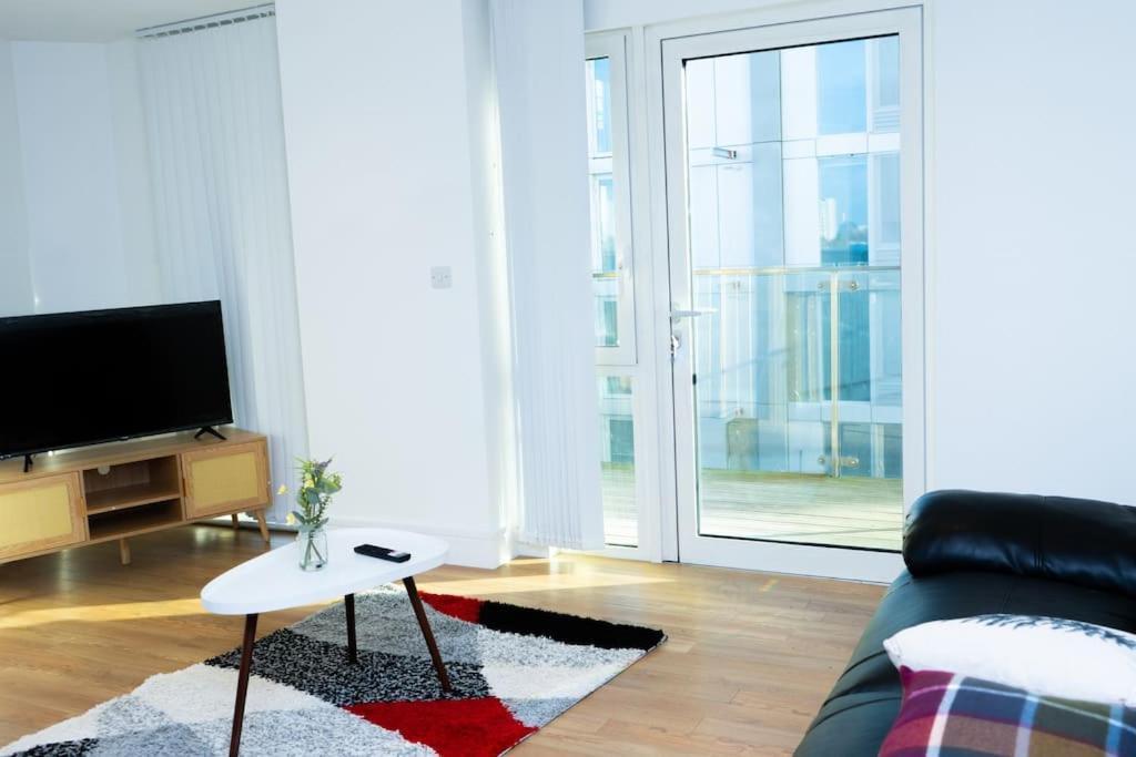 1 Bed Luxury Comfortable Apt London Luaran gambar